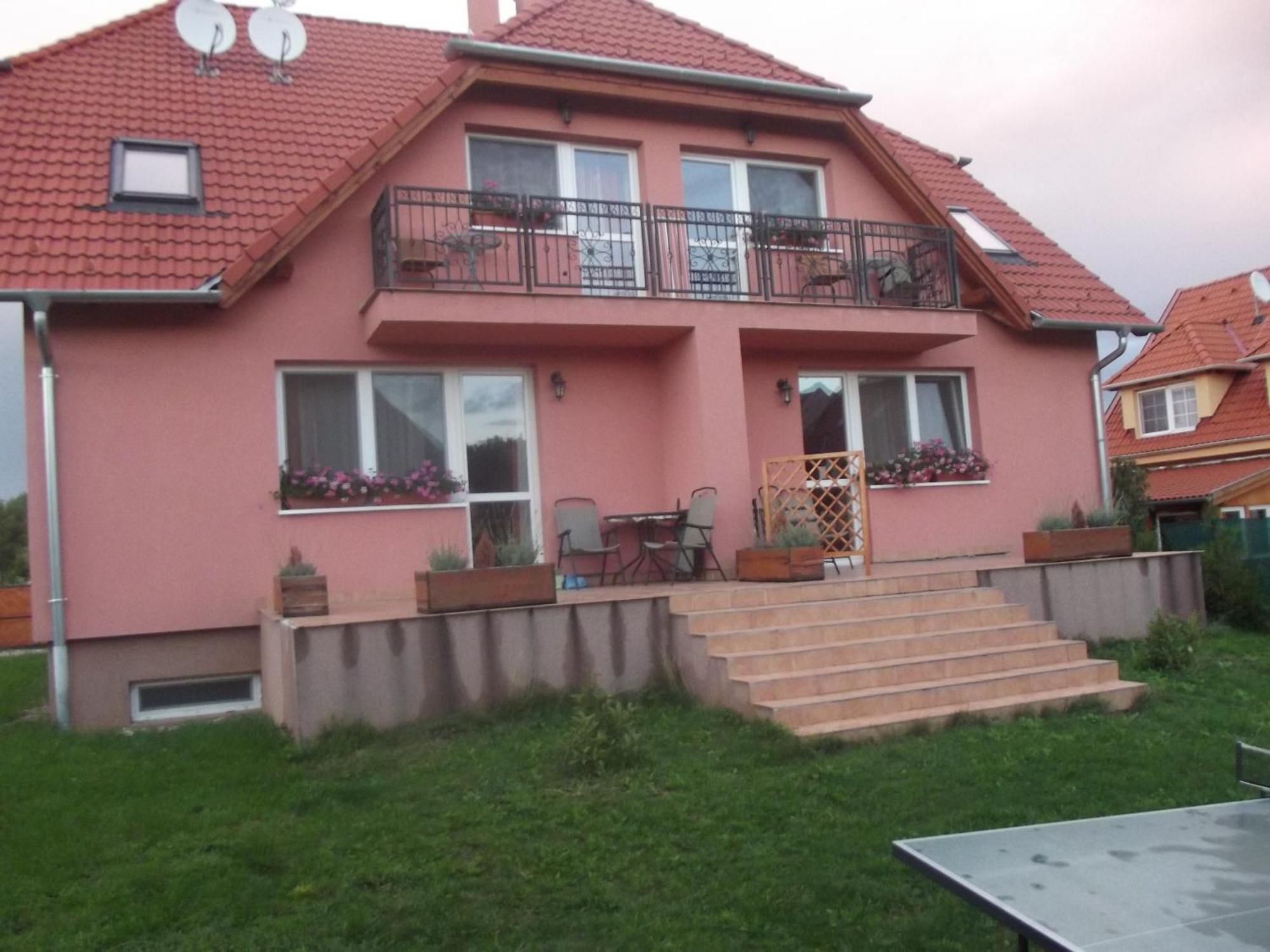 Anita Apartman Sopron Exterior photo